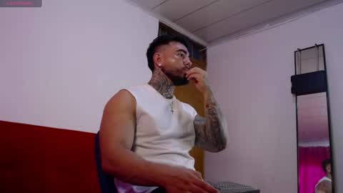 Snapshot of tommyblessd1 chatting on June 25, 2026, 2:43 pm Steven online show from June 25, 2026, 2:43 pm