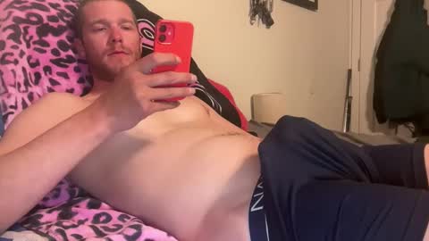Snapshot of tommygunzsolo chatting on May 8, 2026, 12:49 am tommygunzsolo online show from May 8, 2026, 12:49 am