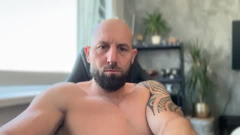 Thomas Fit online show from June 25, 2026, 7:13 am