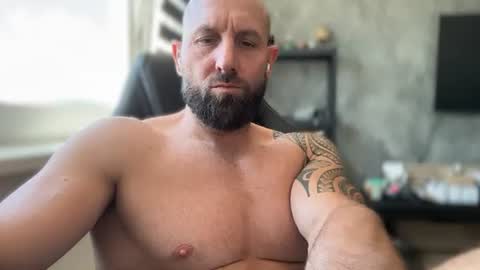 Thomas Fit online show from July 9, 2026, 1:26 pm