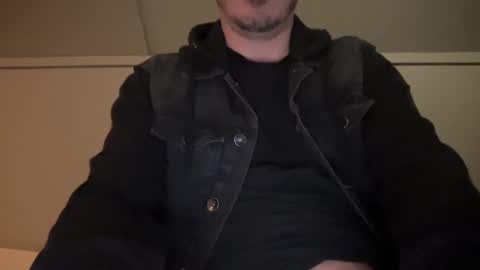 Snapshot of tomtomtommie chatting on January 14, 2025, 3:47 pm DutchTomTom online show from January 14, 2025, 3:47 pm