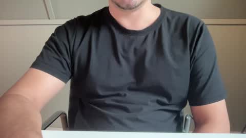 Snapshot of tomtomtommie chatting on January 15, 2025, 12:36 pm DutchTomTom online show from January 15, 2025, 12:36 pm