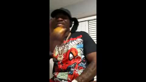 tomuchwauce1 online show from March 26, 2026, 6:08 am