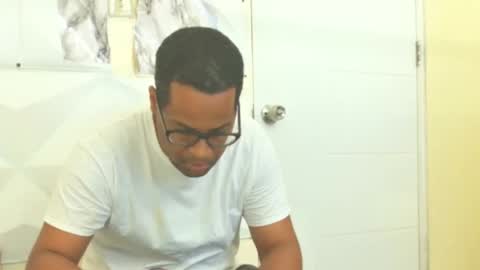 Antonio online show from March 9, 2025, 1:15 pm