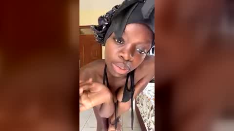 toniaashley7 online show from August 1, 2026, 7:18 am