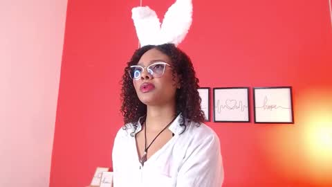 Tonina online show from December 22, 2025, 3:36 am