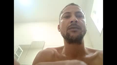 tonny15710 online show from November 7, 2025, 5:24 pm