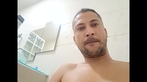 tonny15710 online show from March 18, 2026, 2:47 am