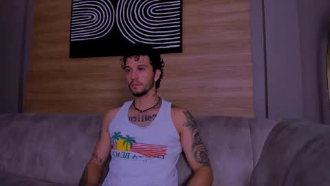 Snapshot of tonny__08 chatting on November 24, 2025, 1:22 pm Tonny online show from November 24, 2025, 1:22 pm