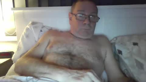 Snapshot of tony14712 chatting on February 23, 2025, 10:53 pm tony14712 online show from February 23, 2025, 10:53 pm
