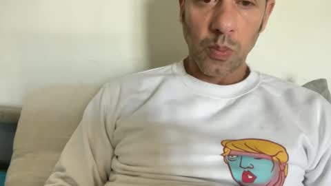 Snapshot of tony8miami chatting on February 20, 2025, 9:33 am Tony8miami online show from February 20, 2025, 9:33 am