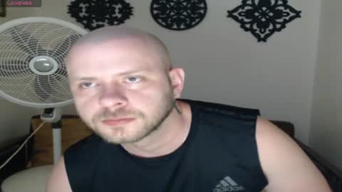Snapshot of tony_white_7 chatting on July 22, 2026, 12:46 am TONY online show from July 22, 2026, 12:46 am