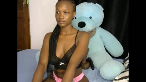 tonya tash7 online show from February 3, 2025, 11:53 am