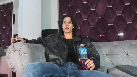 Snapshot of tonybenedetti chatting on May 10, 2026, 7:52 pm Tony Benedetti online show from May 10, 2026, 7:52 pm