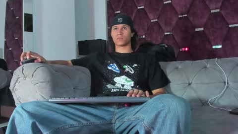 Snapshot of tonybenedetti chatting on May 14, 2026, 9:32 pm Tony Benedetti online show from May 14, 2026, 9:32 pm