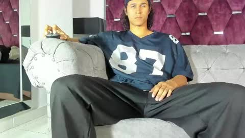 Snapshot of tonybenedetti chatting on May 18, 2026, 7:31 pm Tony Benedetti online show from May 18, 2026, 7:31 pm