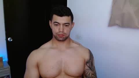 Snapshot of tonyking21 chatting on December 4, 2024, 4:21 am ANTONY online show from December 4, 2024, 4:21 am