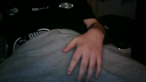 Snapshot of tonymorcox chatting on January 6, 2026, 9:18 pm prettyd54 online show from January 6, 2026, 9:18 pm