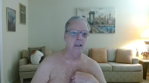 Snapshot of tonysview12000 chatting on October 21, 2025, 5:57 pm tonysview12000 online show from October 21, 2025, 5:57 pm