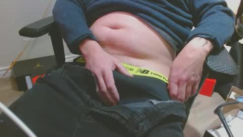 tonytonytony3001 online show from December 25, 2024, 6:52 pm