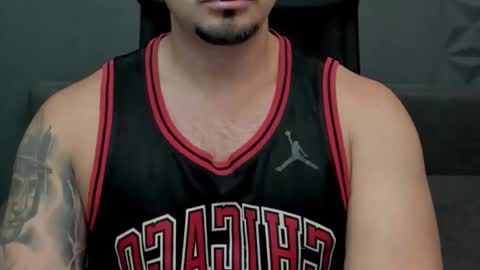 Snapshot of tonywilcoxx chatting on September 25, 2025, 5:11 am TonyWilcox online show from September 25, 2025, 5:11 am