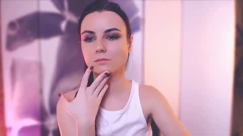 Elizabeth online show from January 25, 2025, 7:18 pm