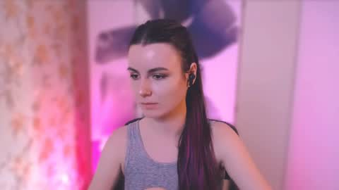 Elizabeth online show from February 26, 2025, 11:30 am