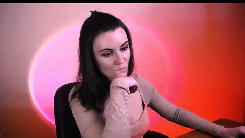 Elizabeth online show from June 9, 2026, 5:13 pm