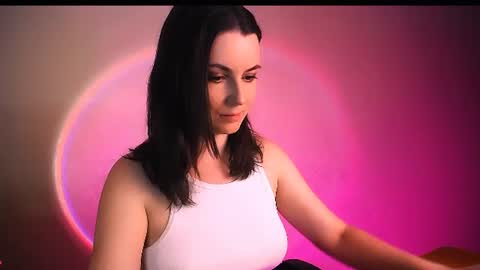 Elizabeth online show from August 3, 2026, 5:27 pm