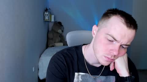 Snapshot of toohornyserj chatting on January 21, 2025, 8:00 pm toohornyserj online show from January 21, 2025, 8:00 pm