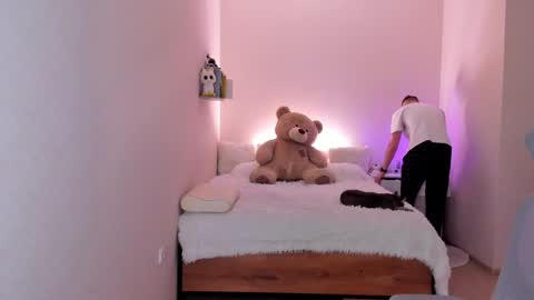 Snapshot of toohornyserj chatting on February 1, 2025, 8:47 pm toohornyserj online show from February 1, 2025, 8:47 pm