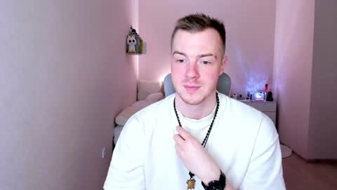 Snapshot of toohornyserj chatting on February 1, 2025, 11:48 pm toohornyserj online show from February 1, 2025, 11:48 pm