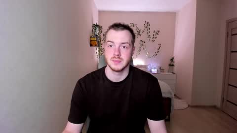 Snapshot of toohornyserj chatting on November 22, 2025, 9:14 pm toohornyserj online show from November 22, 2025, 9:14 pm