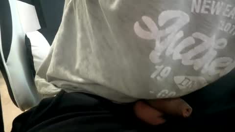 toohugeandstonedxoxo online show from July 22, 2026, 10:07 am