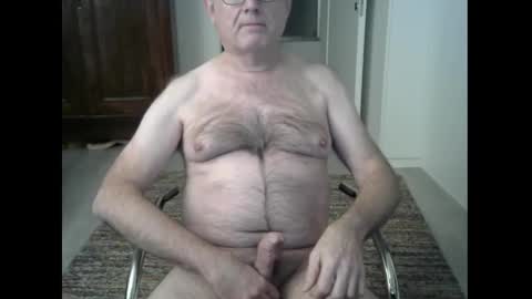 Snapshot of tooohard chatting on December 27, 2024, 4:10 pm Alex online show from December 27, 2024, 4:10 pm