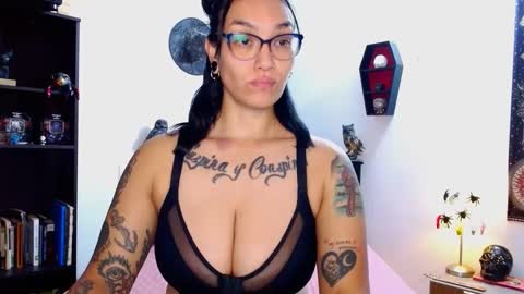 toothyy online show from February 13, 2025, 10:54 pm