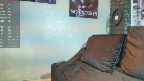 Snapshot of toower_ chatting on June 10, 2026, 4:34 am T O W E R online show from June 10, 2026, 4:34 am