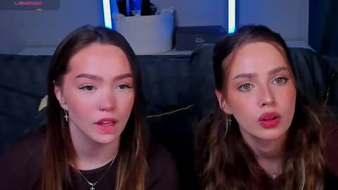 Snapshot of top_twins chatting on April 17, 2026, 10:18 am Yara online show from April 17, 2026, 10:18 am
