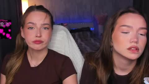 Snapshot of top_twins chatting on July 23, 2026, 9:18 am Yara online show from July 23, 2026, 9:18 am
