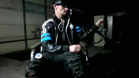 SagMeOreduceMe online show from November 25, 2025, 8:42 pm