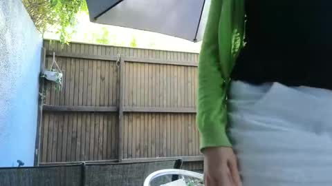 Topsy online show from November 18, 2025, 8:41 am