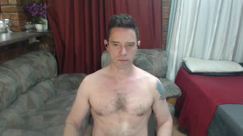 toptobottom4u online show from March 3, 2026, 3:45 am