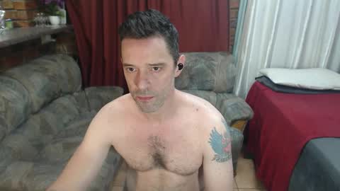 toptobottom4u online show from March 10, 2026, 8:41 am