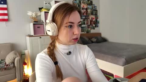 Lina  Next stream January 4  11am UTC 0 online show from March 23, 2026, 8:29 am