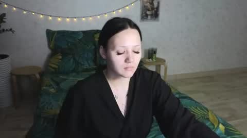 Snapshot of tori_sweet_tori chatting on June 22, 2026, 2:35 am Tori online show from June 22, 2026, 2:35 am