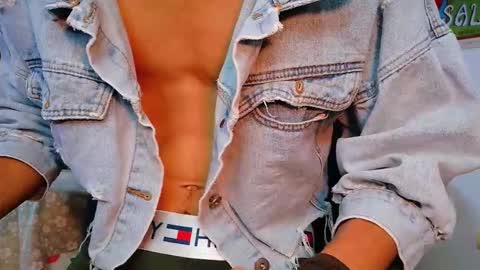 Enzo Moretti online show from October 21, 2025, 12:55 am