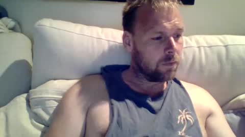 Snapshot of torres0902 chatting on December 5, 2025, 7:50 am torres0902 online show from December 5, 2025, 7:50 am