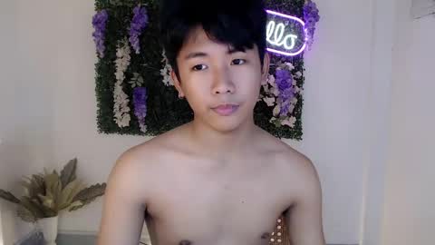 Snapshot of totalbabe1x chatting on March 9, 2025, 11:14 am totalbabe1x online show from March 9, 2025, 11:14 am