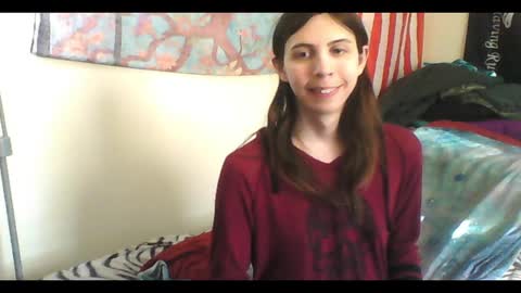 Luna online show from February 26, 2025, 9:27 pm