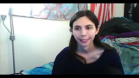 Luna online show from March 3, 2025, 5:53 am